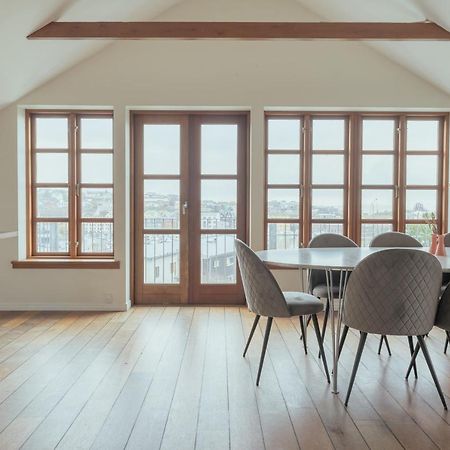Penthouse / 4 Bedroom / Downtown / Harbour View Torshavn Ngoại thất bức ảnh