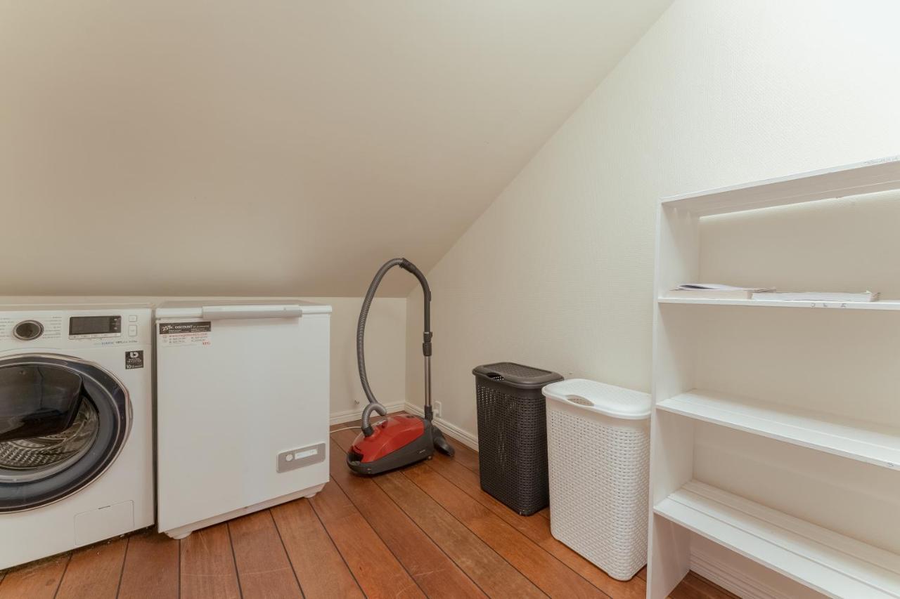 Penthouse / 4 Bedroom / Downtown / Harbour View Torshavn Ngoại thất bức ảnh